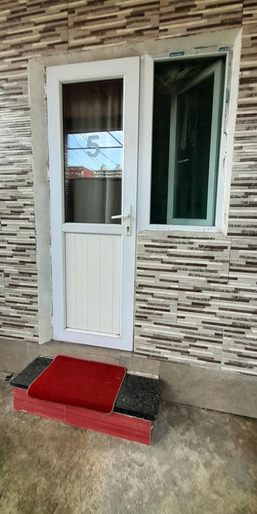 Guesthouse Qeti บาทูมิ ภายนอก รูปภาพ