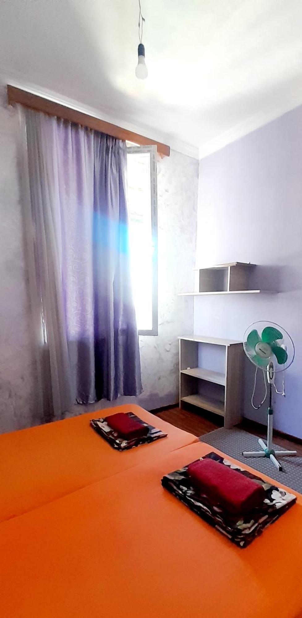 Guesthouse Qeti บาทูมิ ภายนอก รูปภาพ