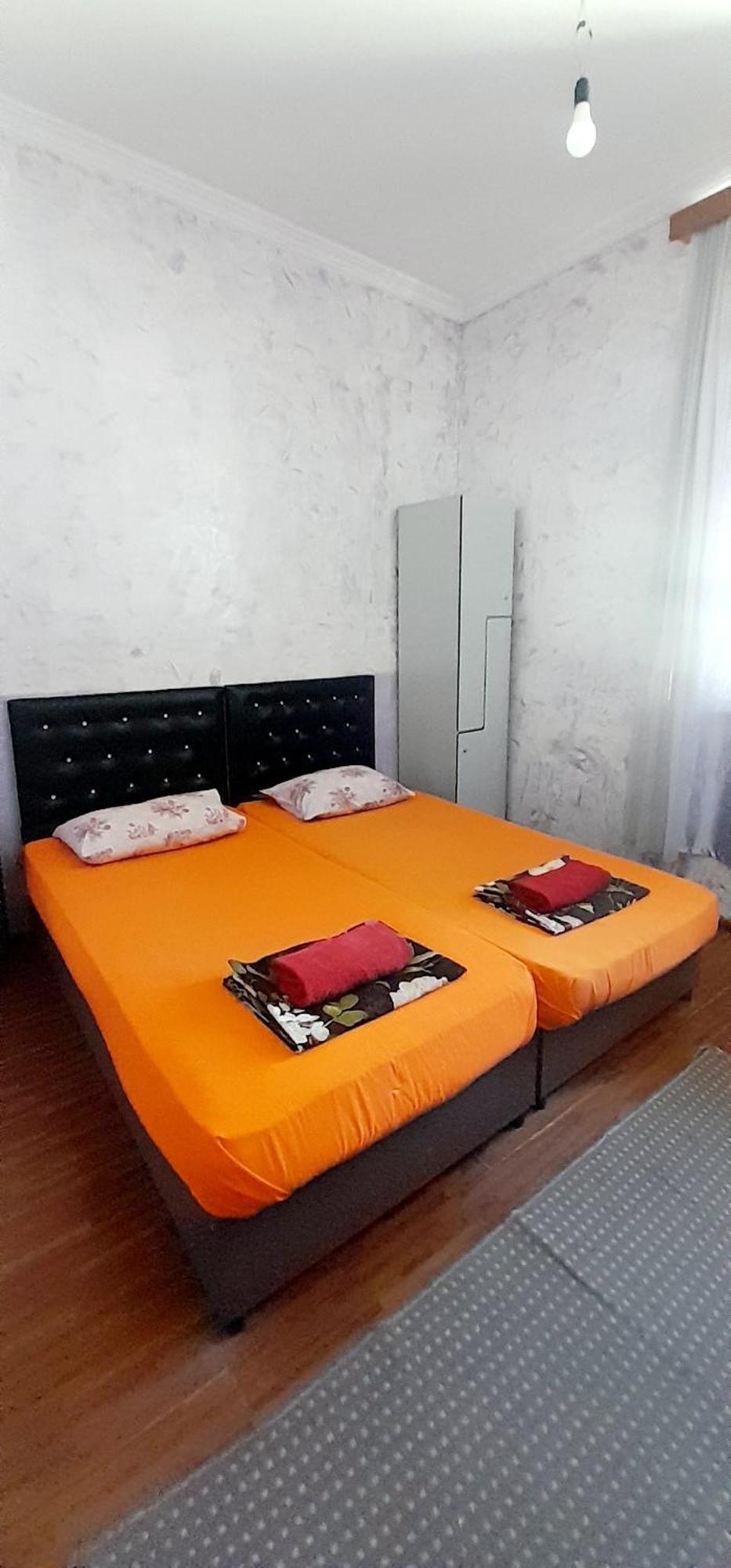 Guesthouse Qeti บาทูมิ ภายนอก รูปภาพ