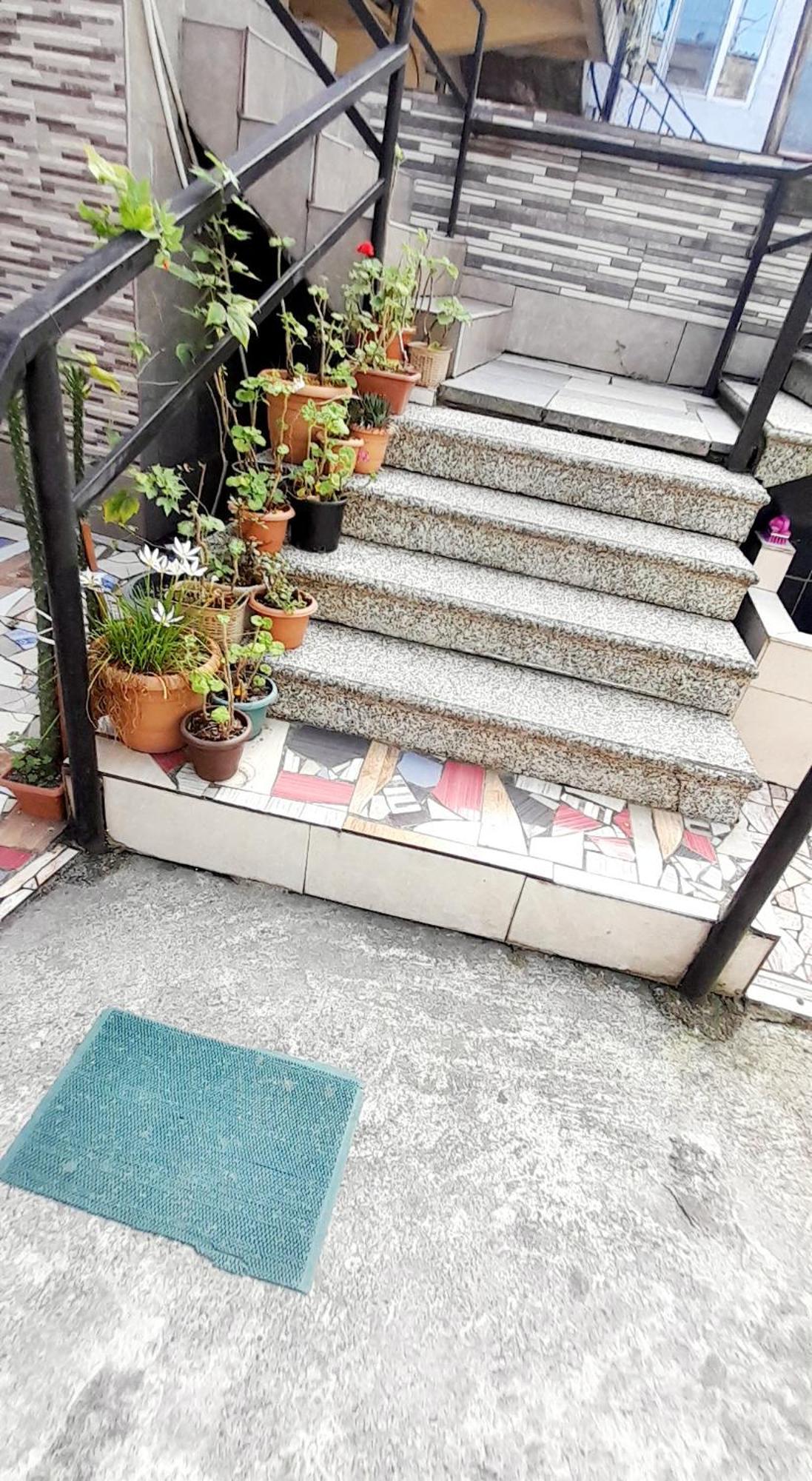 Guesthouse Qeti บาทูมิ ภายนอก รูปภาพ